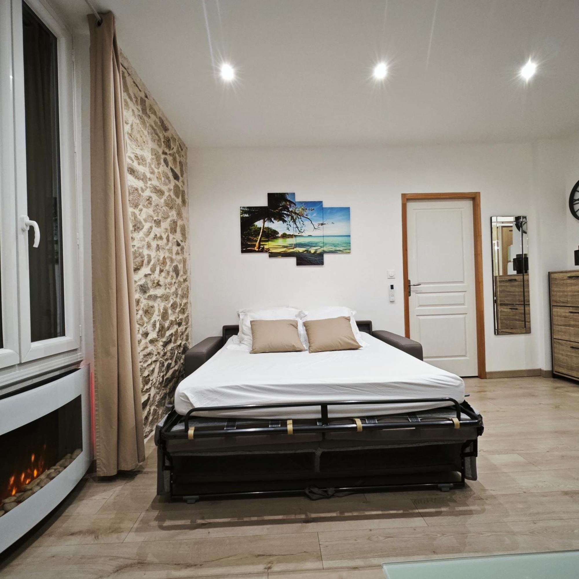 Appartement Tout Confort A 2 Pas Du Centre Ville Aubagne Exterior foto